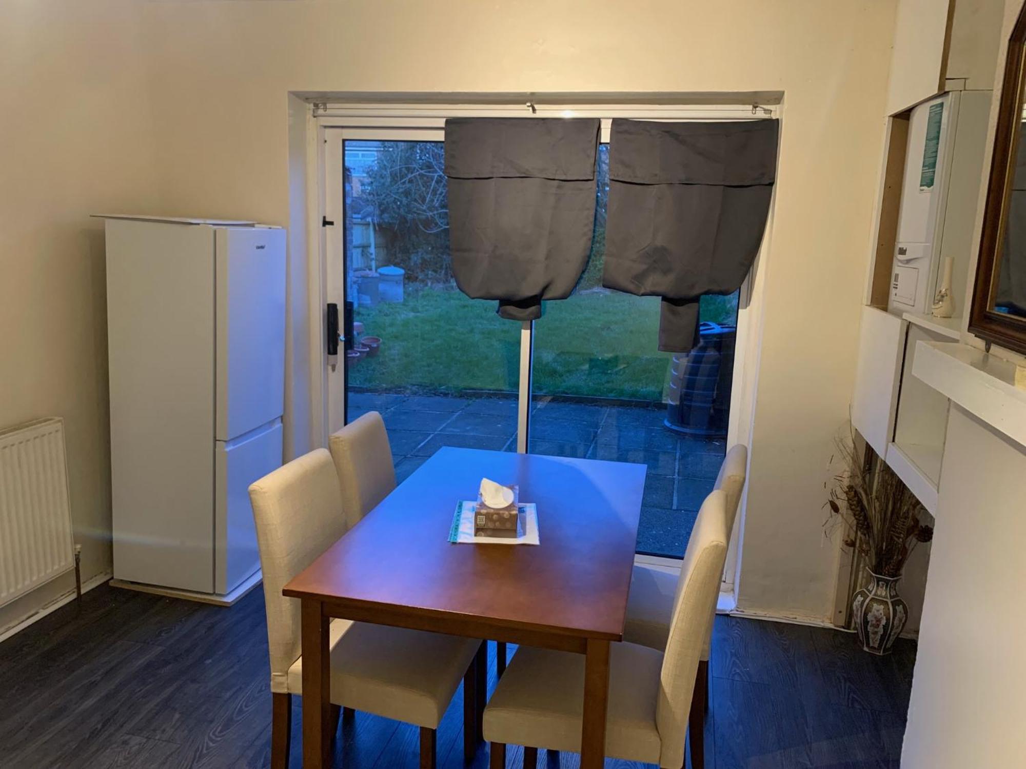 Lovely Contractor Family House London Eksteriør bilde